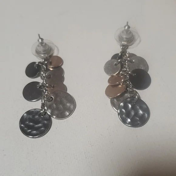 Silver post dangle earrings - Picture 2 of 4